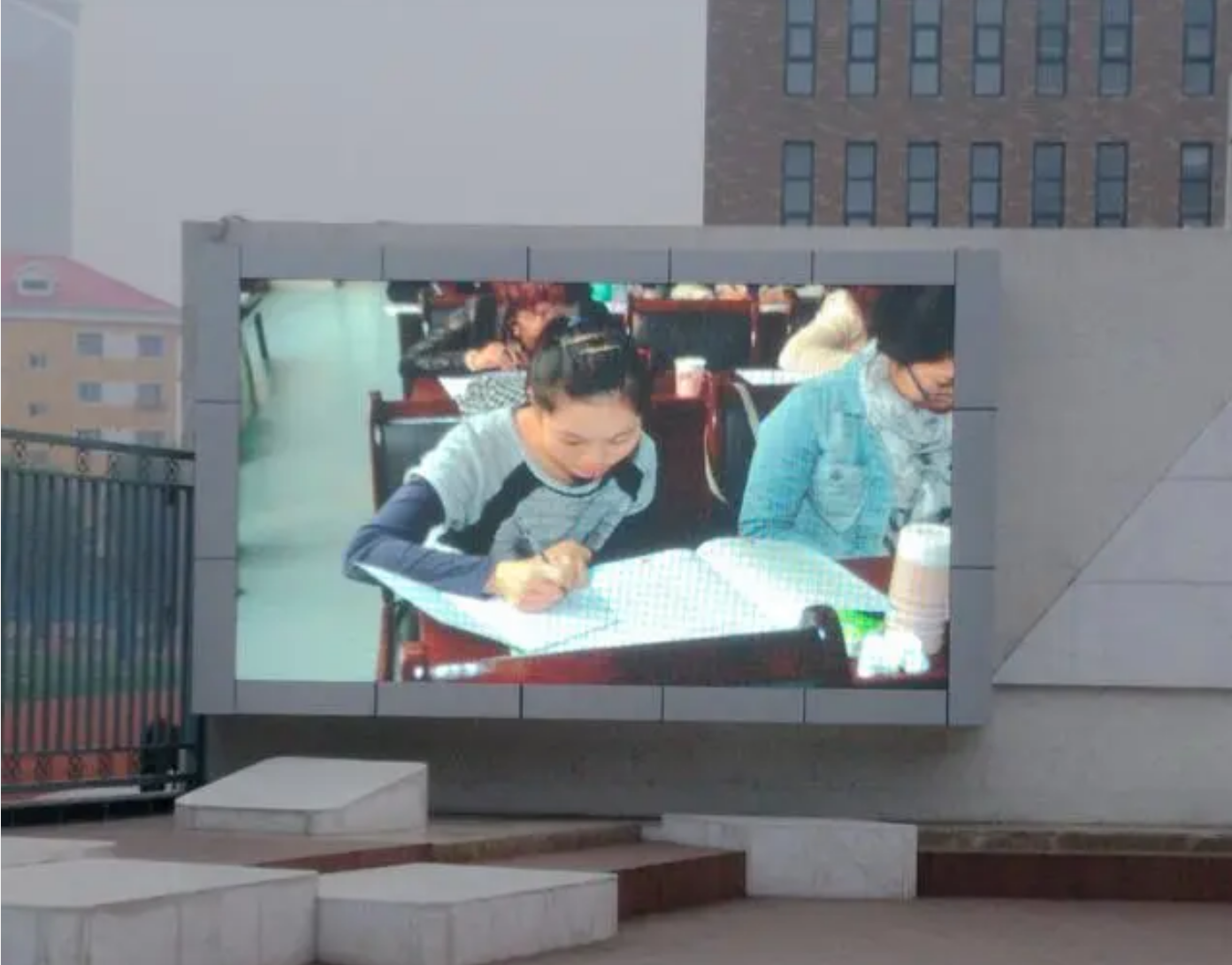 北京智慧校园信息发布系统有哪些专业公司推荐？MG电玩北京监控安装工程公司毛遂自荐！
